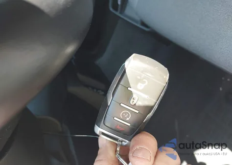 2021 Ram 1500 Big Horn 4X4 5'7 Box from USA, damaged, VIN 1C6SRFFT7MN620668